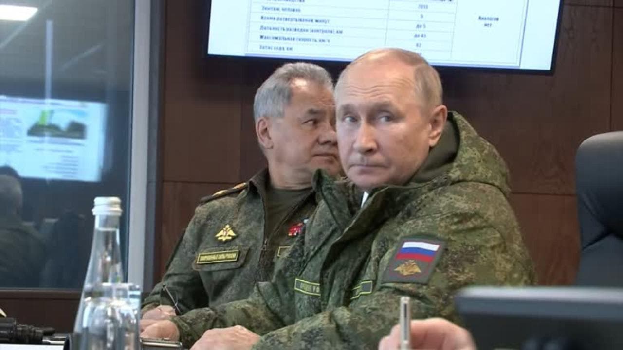 Russia, Putin presente alle esercitazioni militari con la Cina