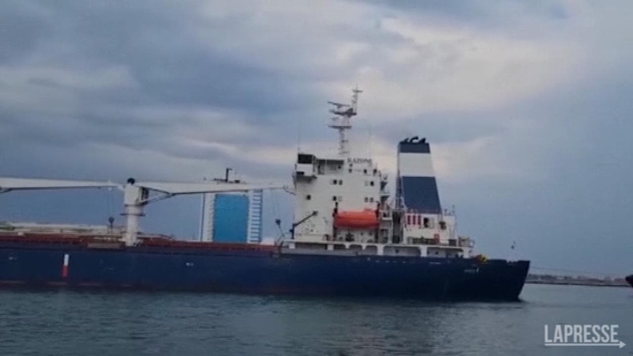 Ucraina, salpata da Odessa la prima nave carica di grano