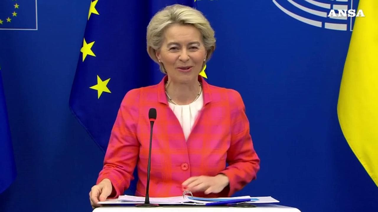Von der Leyen: "Ue si prepari a nuovi tagli gas da Mosca"