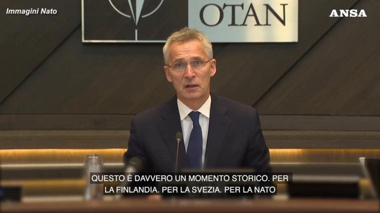 Nato, firmati i protocolli di accesso per Svezia e Finlandia