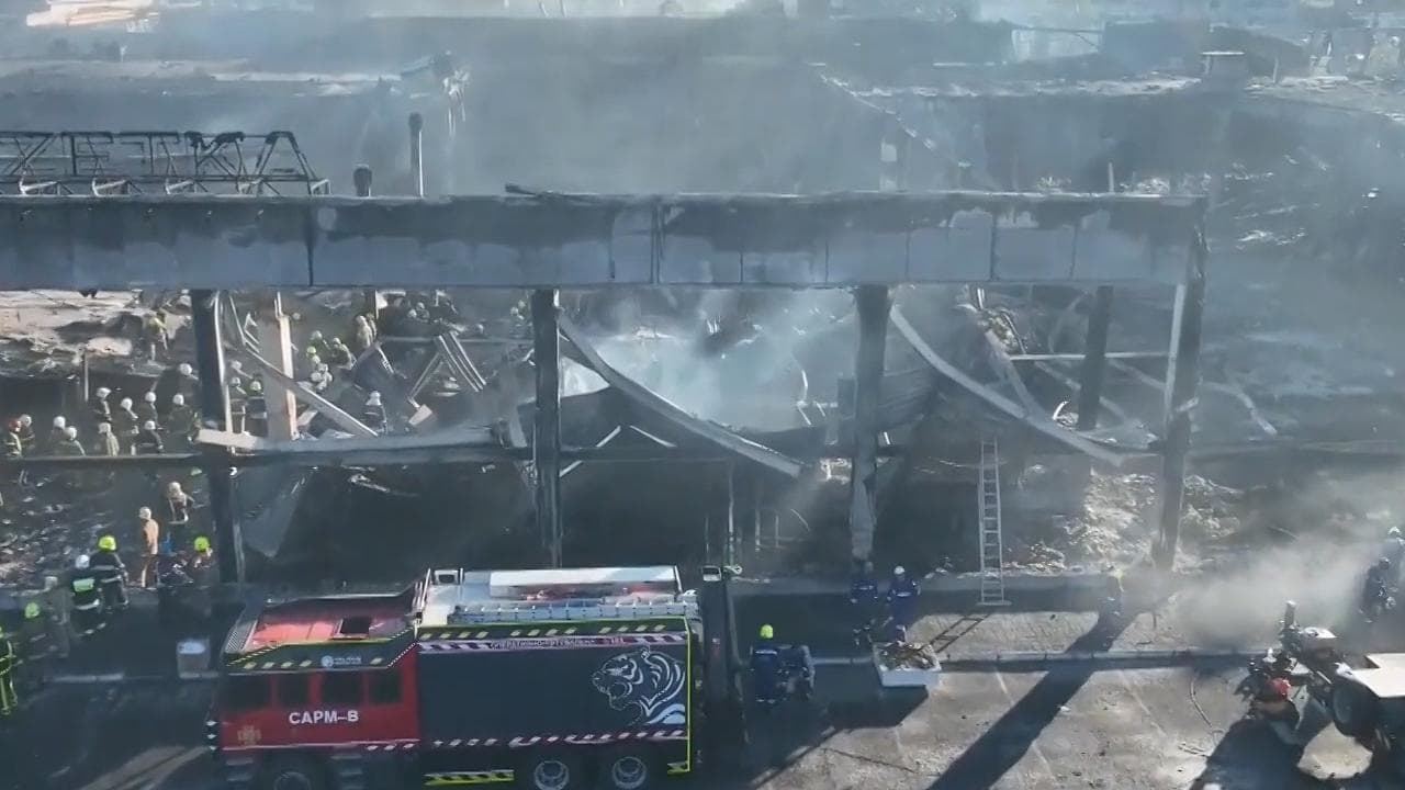 Kremenchuk, il centro commerciale colpito dai russi: le immagini dal drone mostrano la devastazione