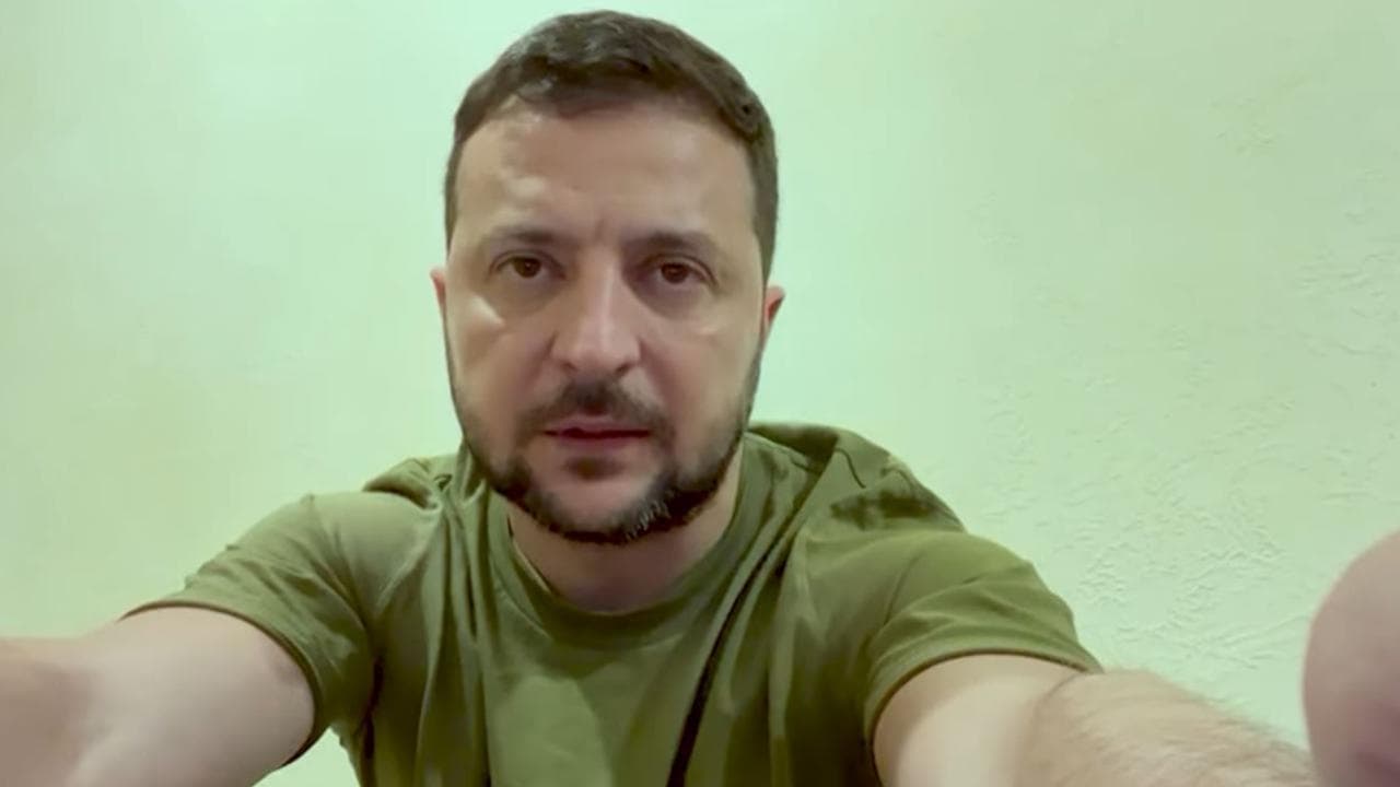 Ucraina, Zelensky: "Nessun missile russo ci spezza"