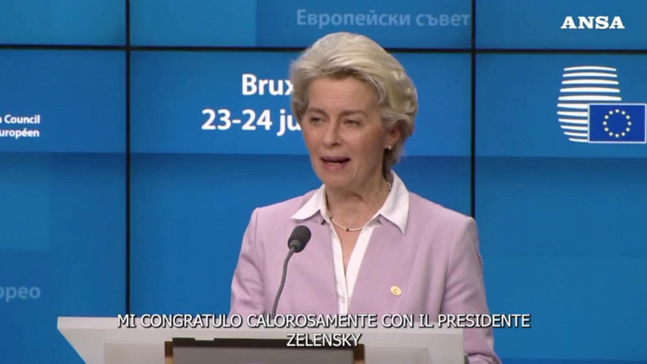 Von der Leyen: "Congratulazioni a Ucraina, Moldavia e Georgia"