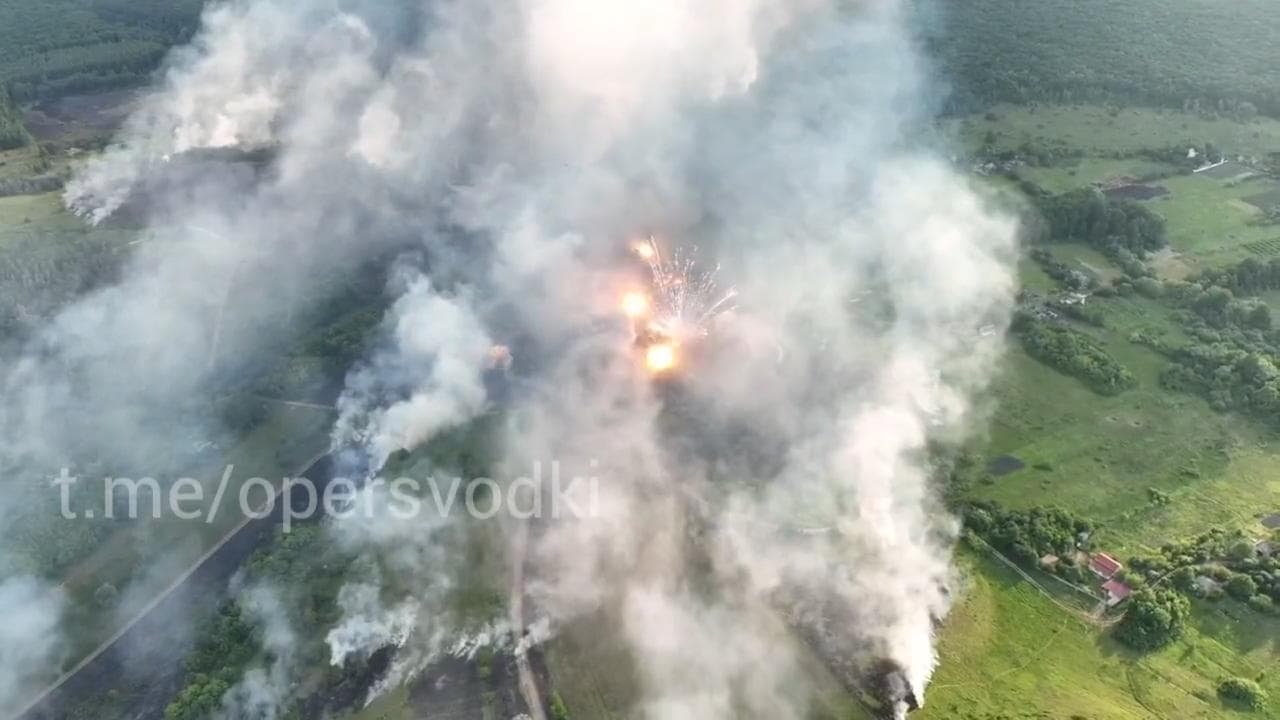 L'inferno dei razzi russi sulla postazione ucraina