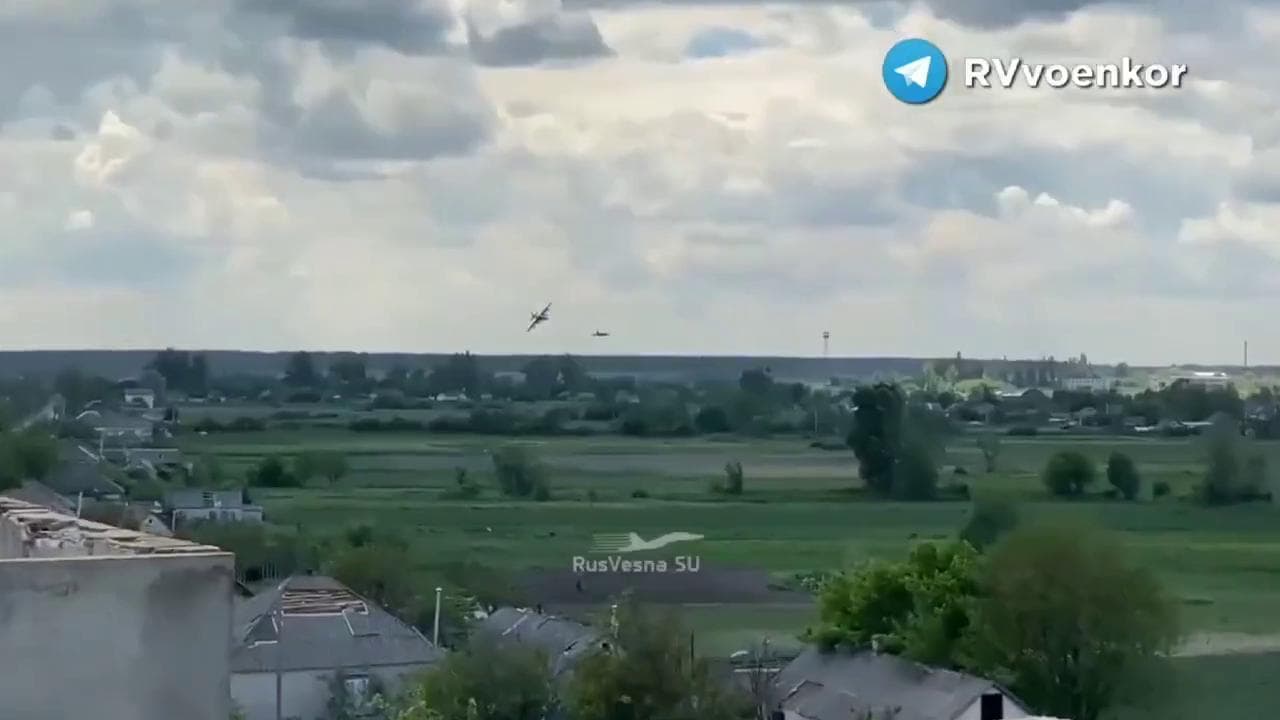 Donetsk, i caccia russi  Su-25 attaccano a bassa quota indisturbati l'area di Slovyansk