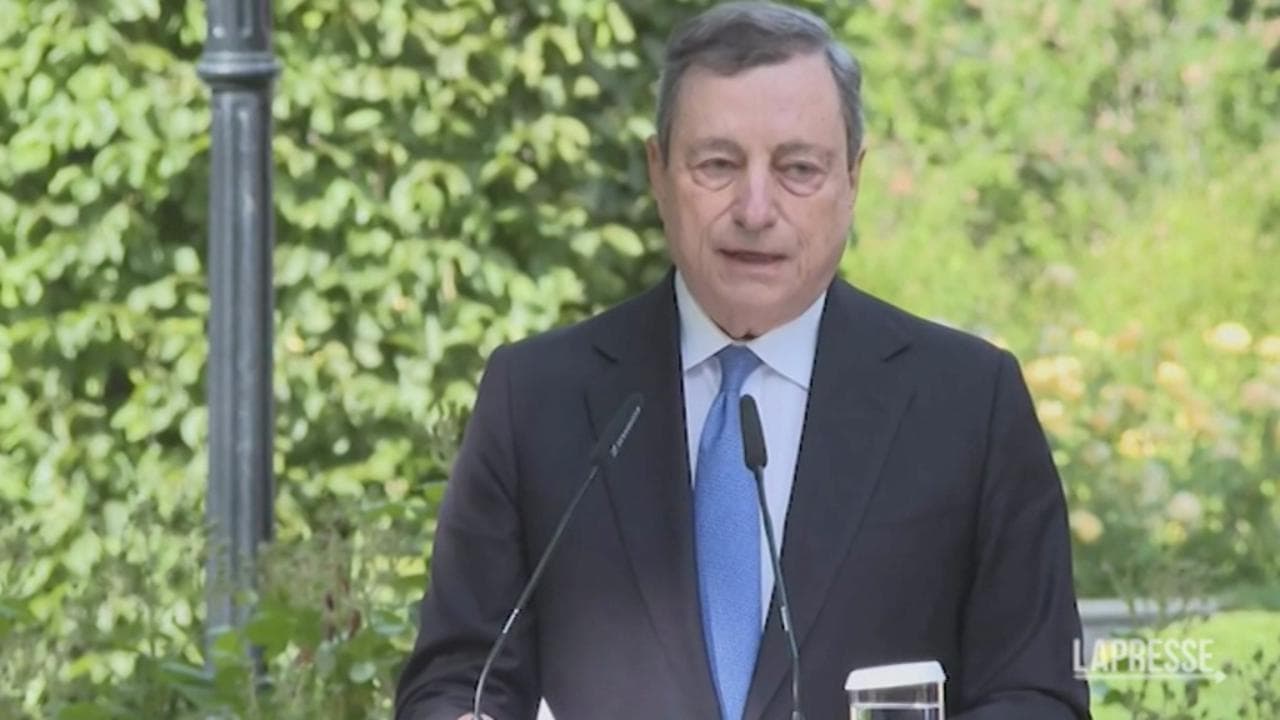Draghi incontra Zelensky a Kiev: "L'Italia vuole l'Ucraina nell'Unione europea"