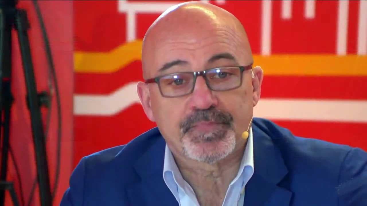 Italia 2022: Persone, Lavoro, Impresa. Cingolani: "Chi corre sull'elettrificazione non vuole i carburanti sintetici. Ma possono essere una soluzione di transizione"