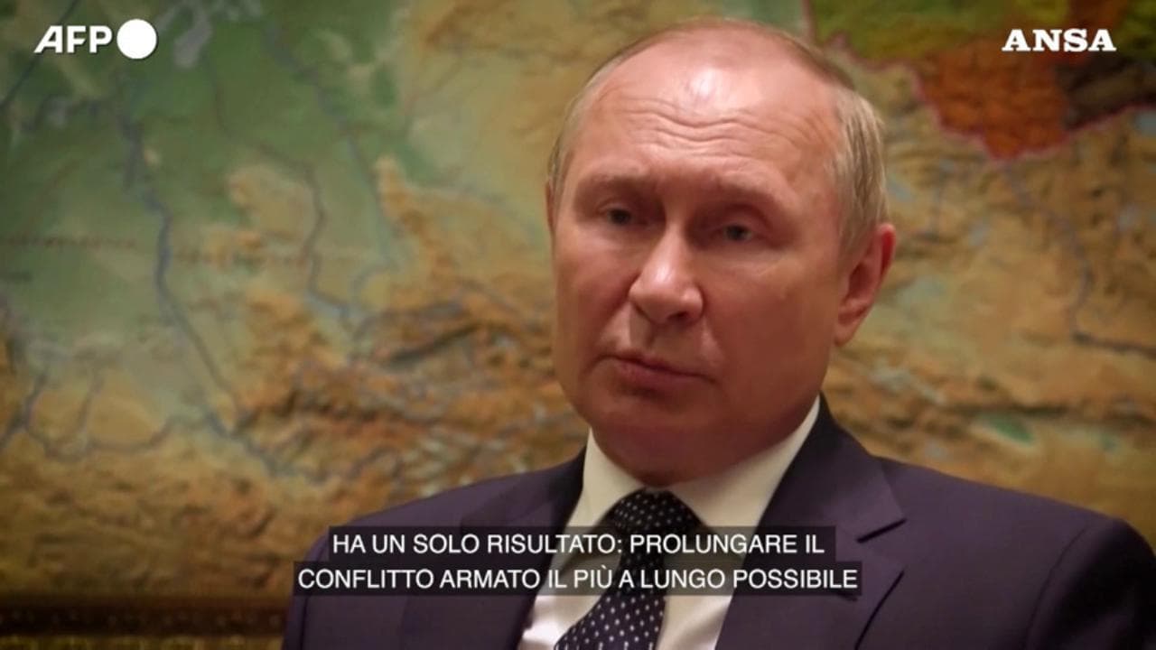 Putin: "Se l'Occidente continua a fornire armi all'Ucraina, colpiremo anche le strutture finora risparmiate"