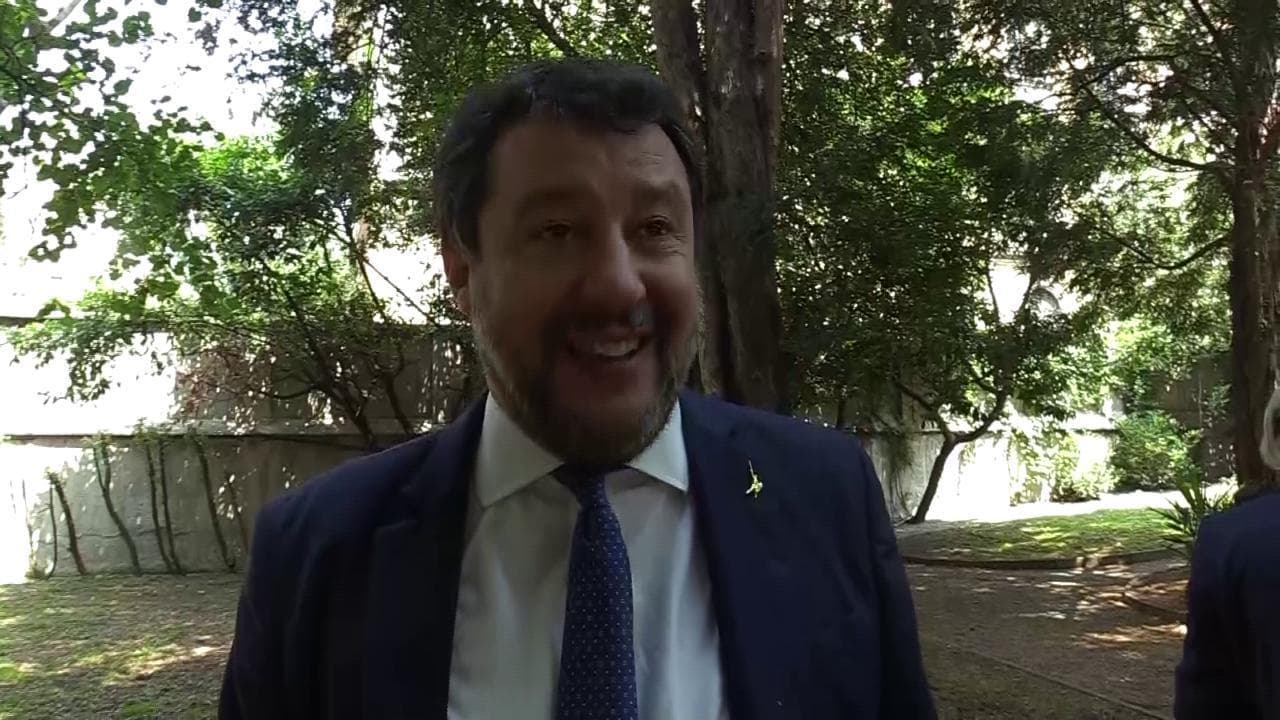 Ucraina, Salvini non arretra: "Se serve parlerò con Lavrov. Malumori nella Lega? Decido io"