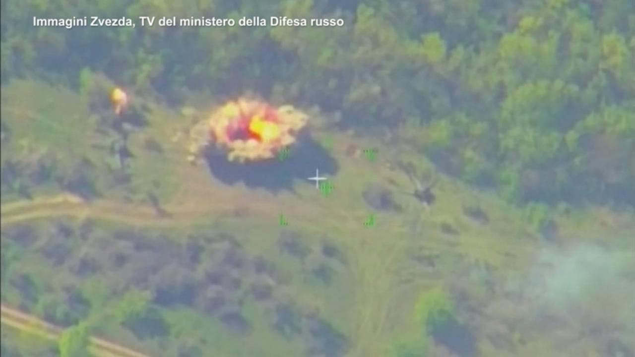 Ucraina, distrutto sito con artiglieria inviata dall'Italia: il video dell'attacco