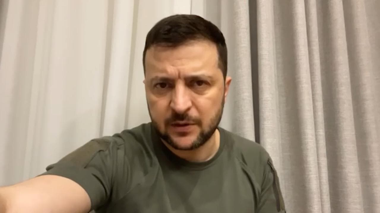 Ucraina, Zelensky: "La situazione nel Donbass è molto molto difficile"