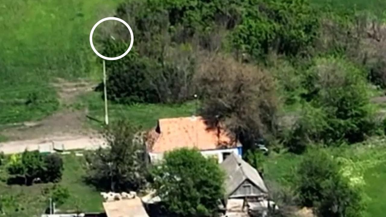 Gli ucraini mostrano il nuovo M777 Usa: "Colpisce un obiettivo a 20 km, precisione insuperabile"