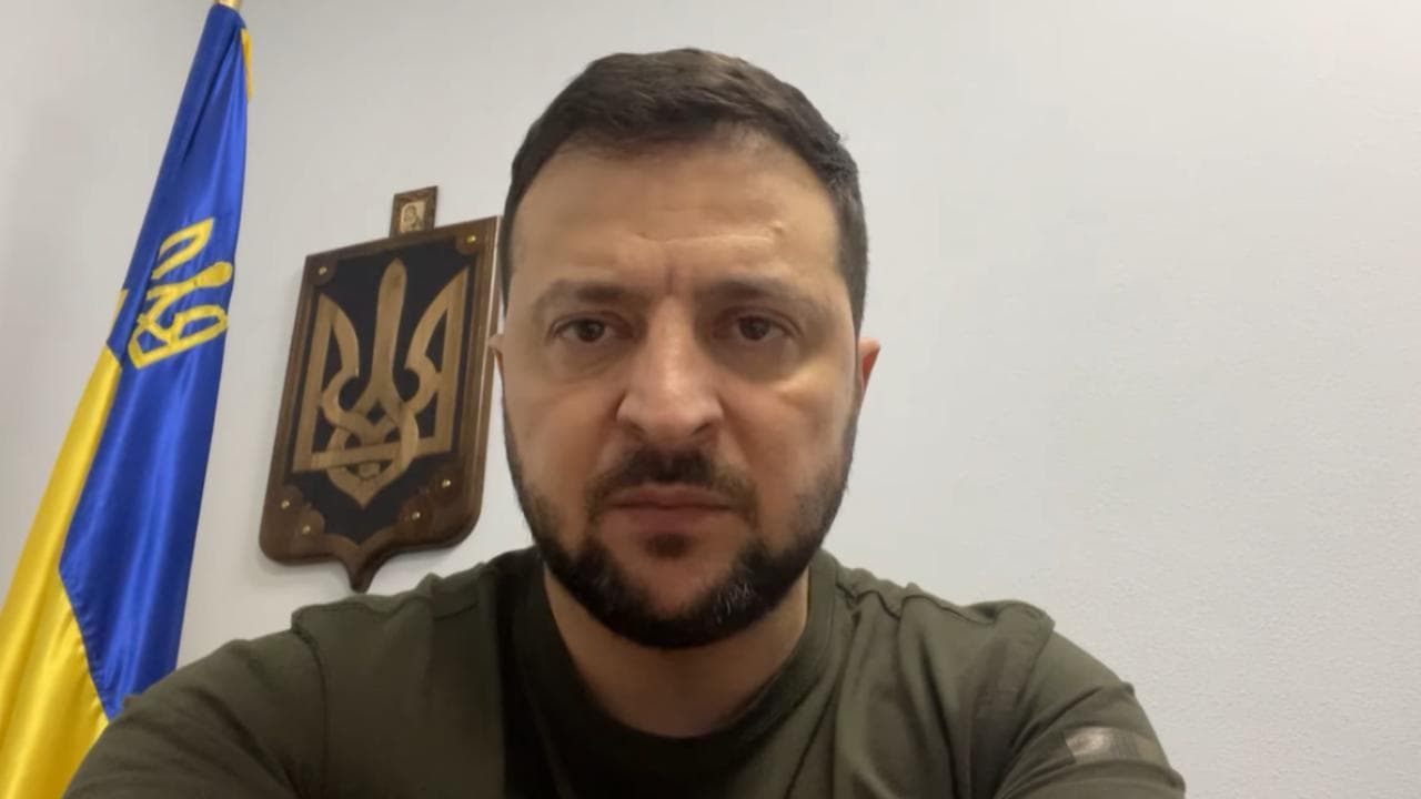 Zelensky: "Negoziati difficili all'Azovstal. Priorità è evacuazione di ogni difensore"