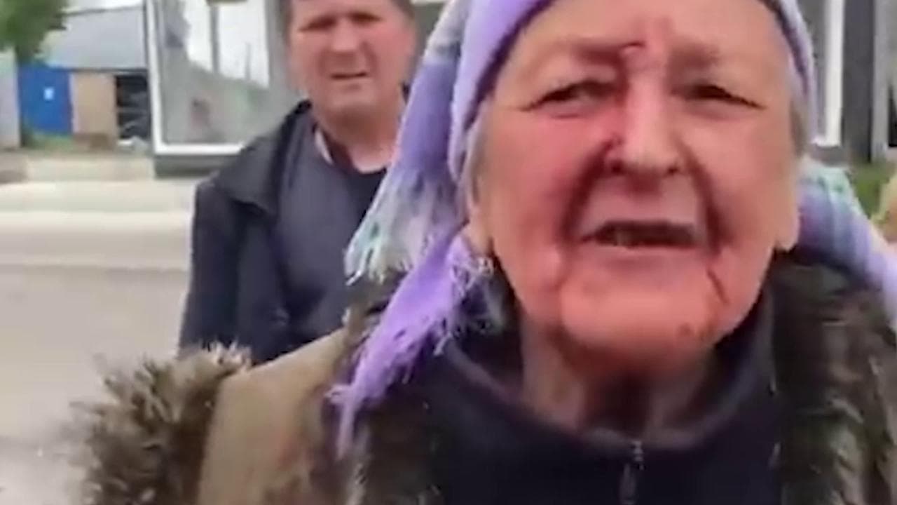 Kharkiv, gli abitanti non vogliono lasciare la città, ma poi arrivano le bombe
