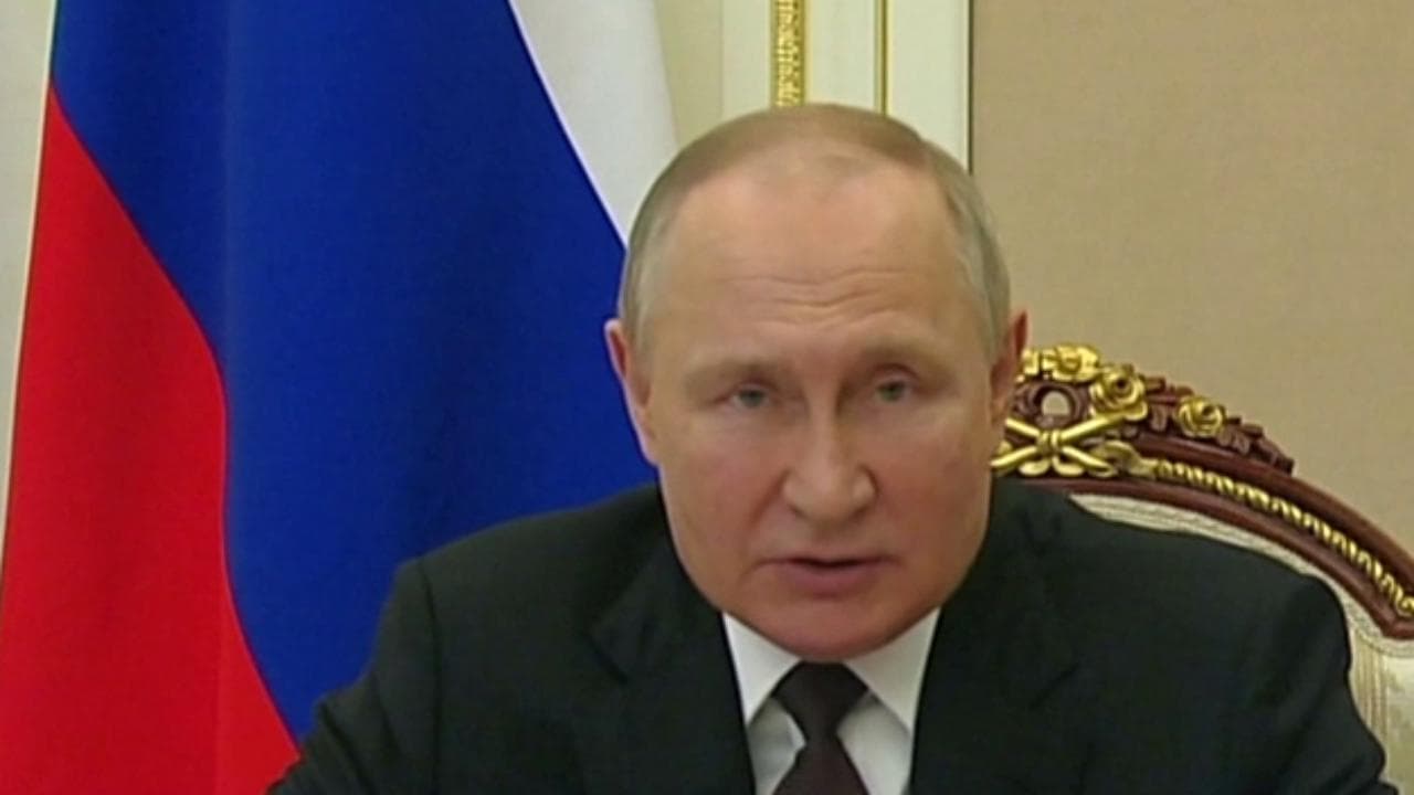 Ucraina, Putin: "Le sanzioni contro di noi danneggiano l'Occidente stesso"