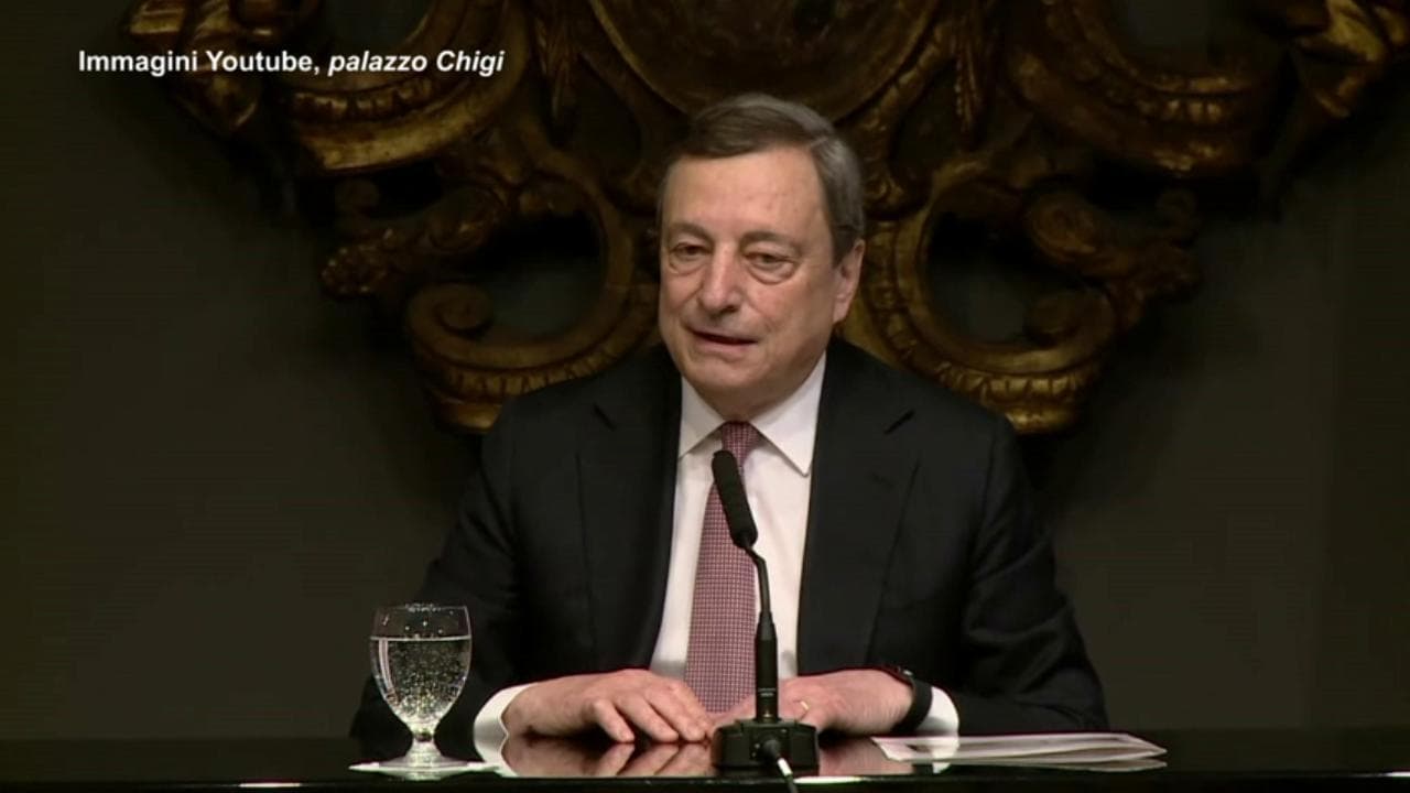 Ucraina, Draghi: "La Russia non è più Golia, si è rivelata meno invincibile"