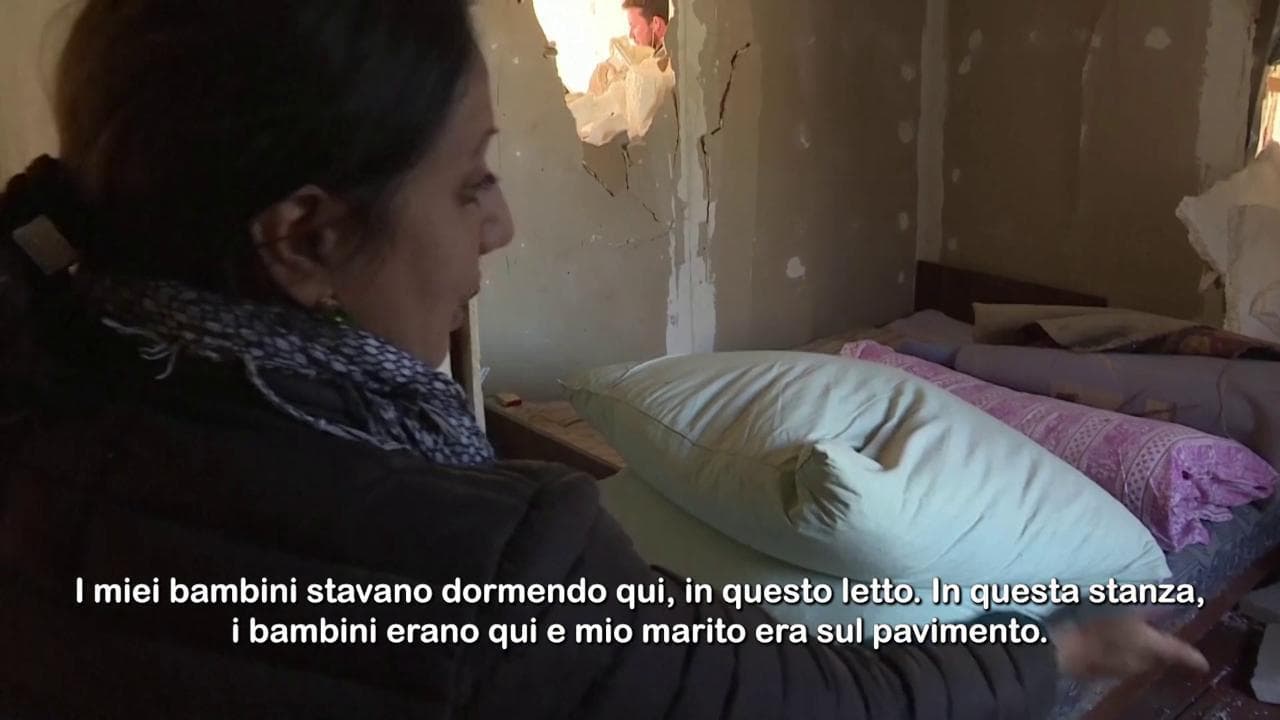 Ucraina, una madre: "Tremava tutto sotto le bombe, ho svegliato i miei bambini e siamo scappati via"