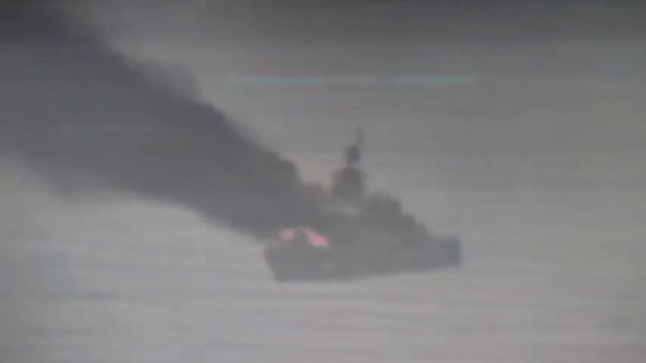 Il rogo della fregata russa: il filmato dell'incendio