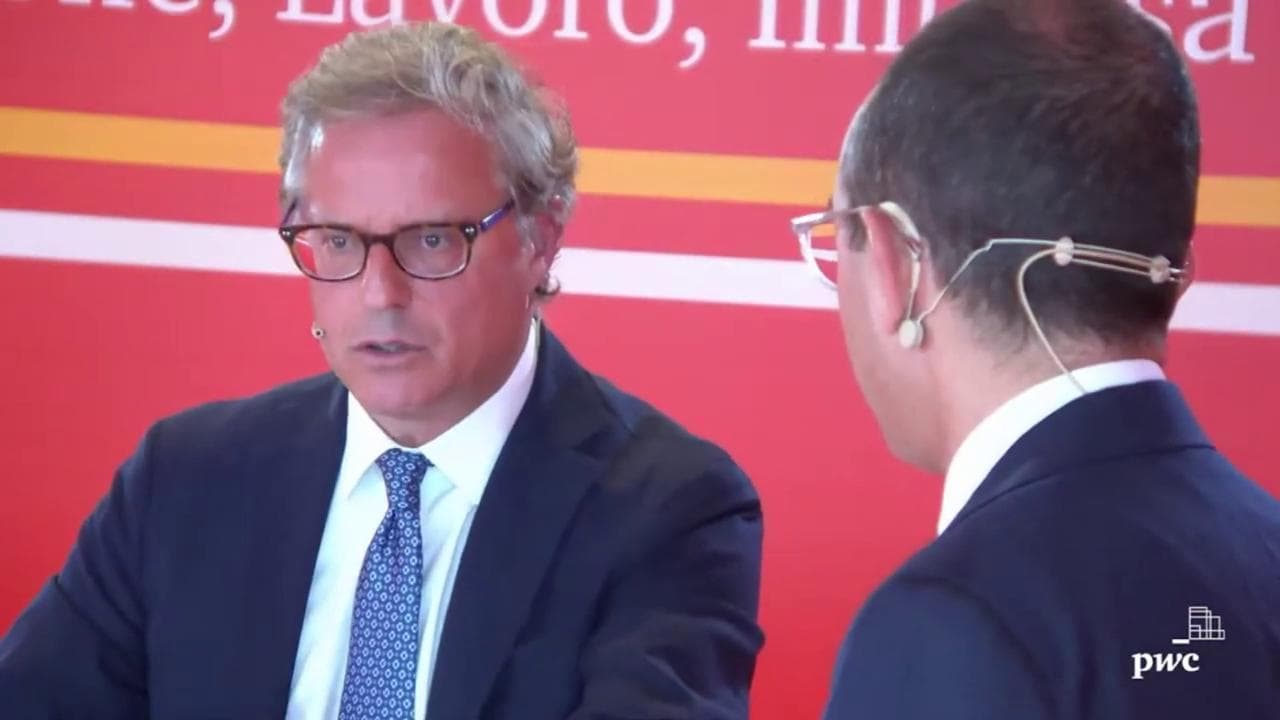 Italia 2022 Persone, lavoro, impresa. Grandinetti: "Abbiamo troppi ricercatori all'estero perché siamo poco attrattivi"