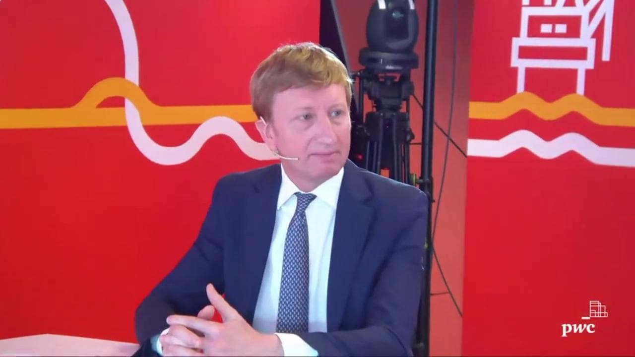 Italia 2022 Persone, lavoro, impresa. Tinuper: "I settori più interessanti per i fondi sono quelli impattati dal Pnrr"
