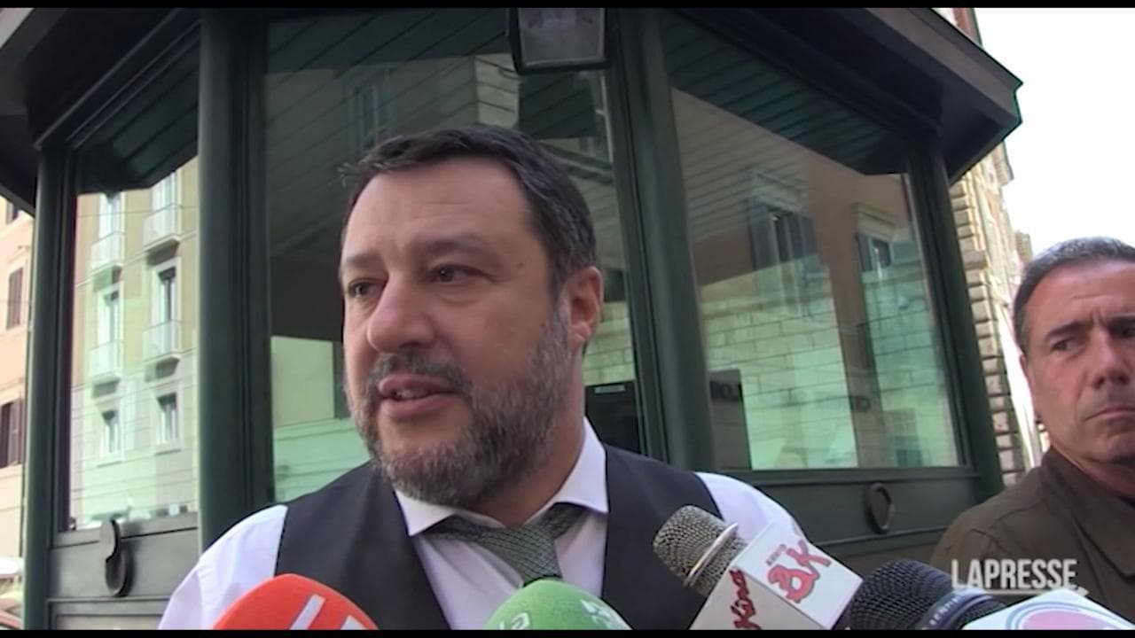 Guerra in Ucraina, Salvini: "L'America non è Biden, aridatece Trump con lui vissuti anni di pace"