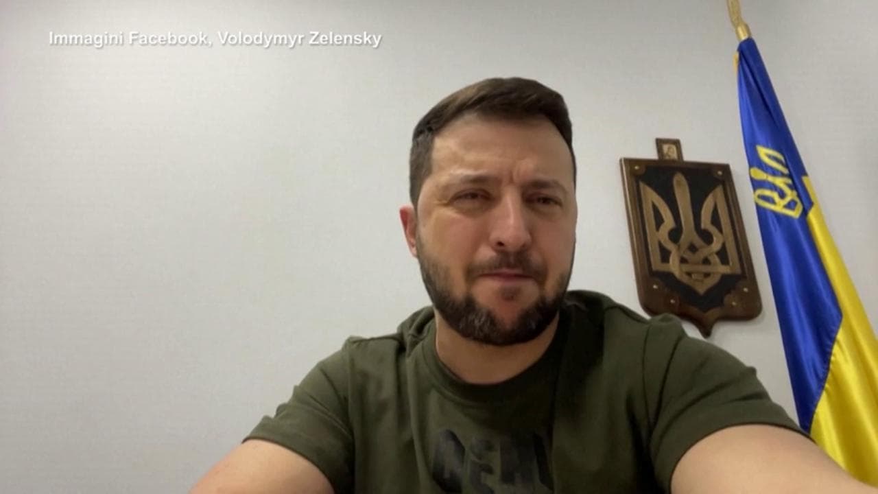 Zelensky: "Lavrov? La Russia ha dimenticato le lezioni della Seconda guerra mondiale"