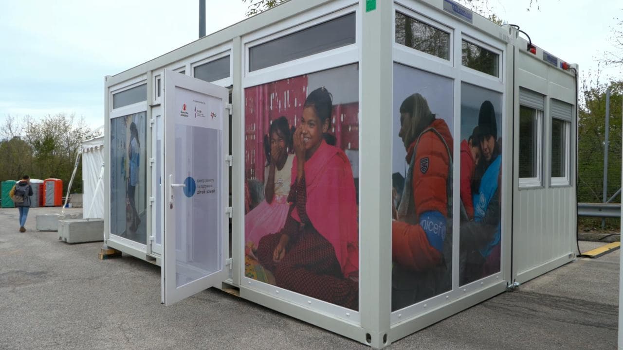 Trieste, al confine uno spazio sicuro per chi fugge dall'Ucraina: "Accogliamo bambini e donne sopravvissute a violenza"