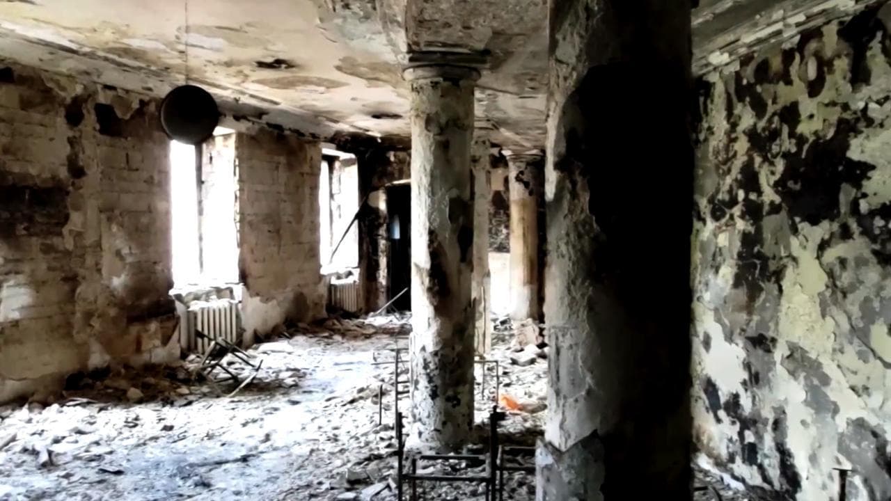 Mariupol: le nuove immagini del teatro distrutto dal bombardamento