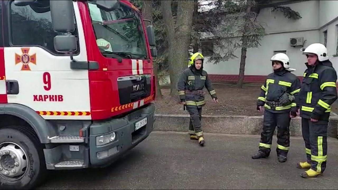 Una giornata coi pompieri di Kharkiv, gli eroi silenziosi