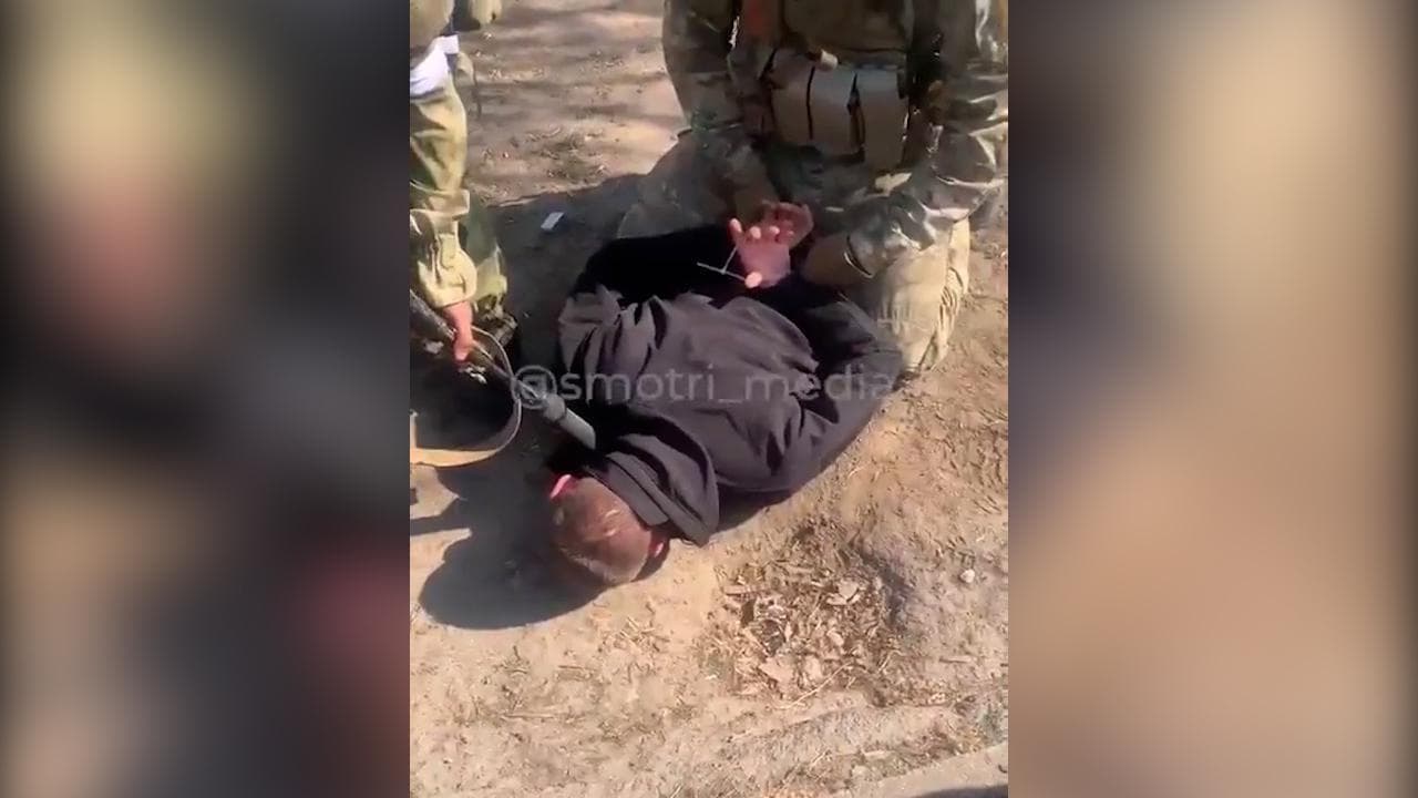 I russi rastrellano i giovani ucraini a Kherson