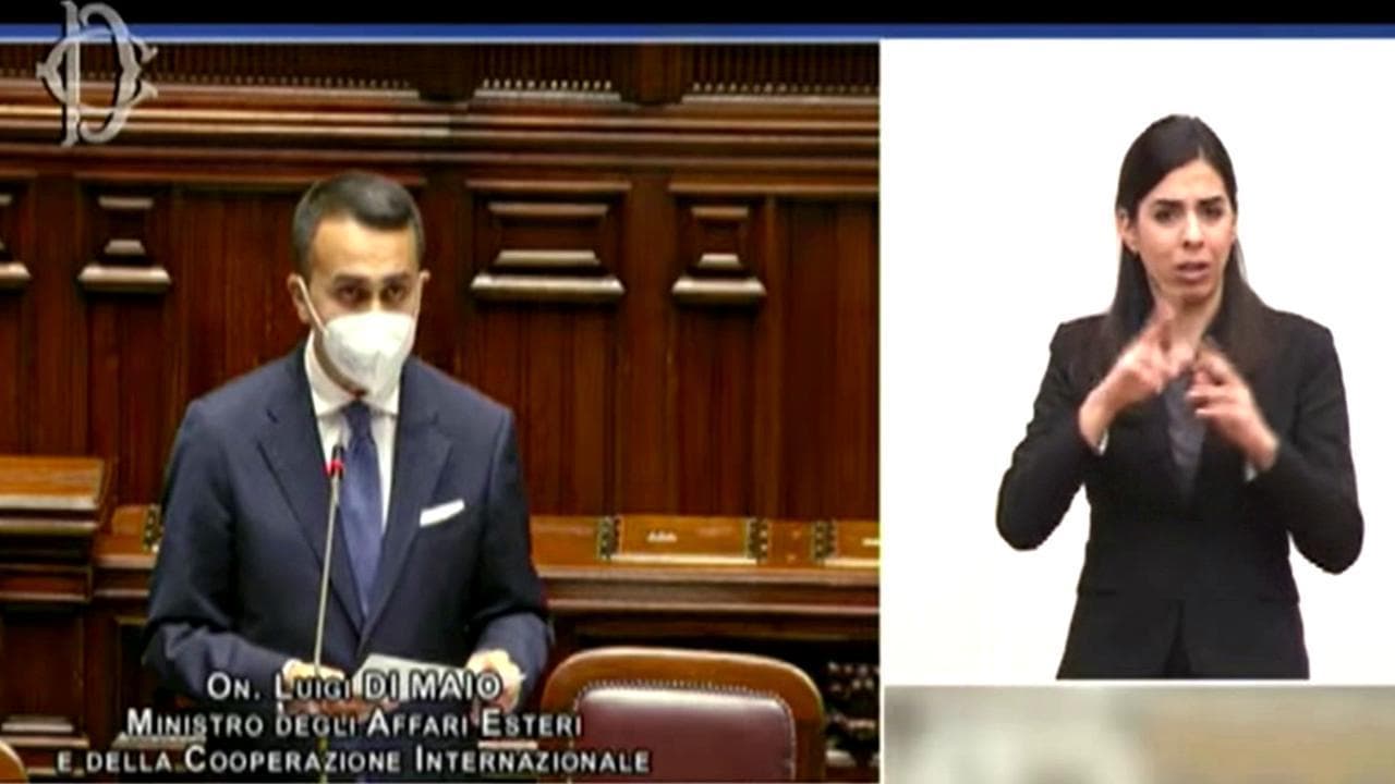 Ucraina, Di Maio: "Invio armi permette negoziato meno squilibrato tra Kiev e Mosca"