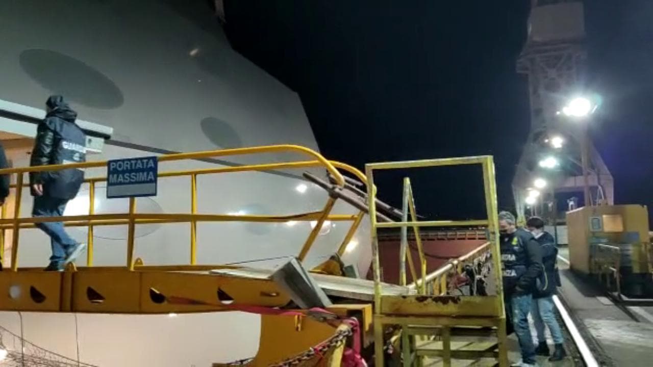 Trieste, sequestrato yacht da 530 milioni: è quello a vela più grande del mondo