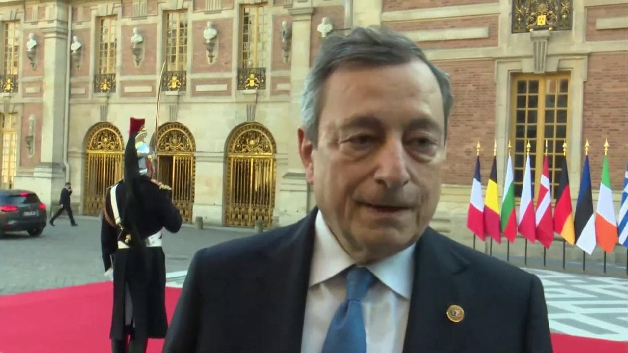 Crisi ucraina, Draghi: "In Italia non c'è recessione ma l'economia rallenta. Bisogna agire subito"