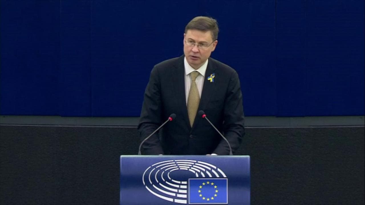 Ucraina, Dombrovskis: "Impatto su economia Ue: dall'energia agli alimentari ci aspettano forti aumenti"