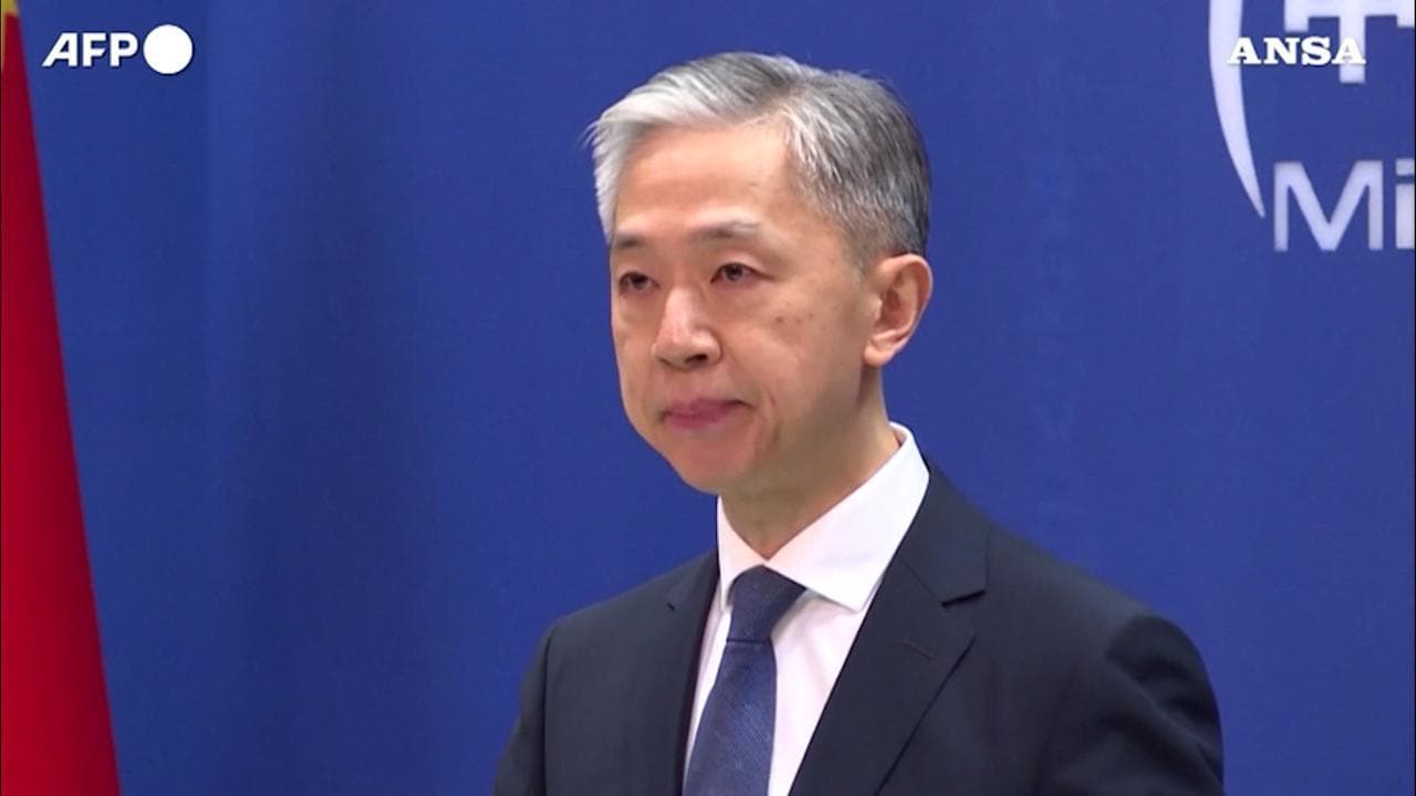 Ucraina, la Cina si oppone alle sanzioni: "Senza fondamenti nel diritto internazionale"