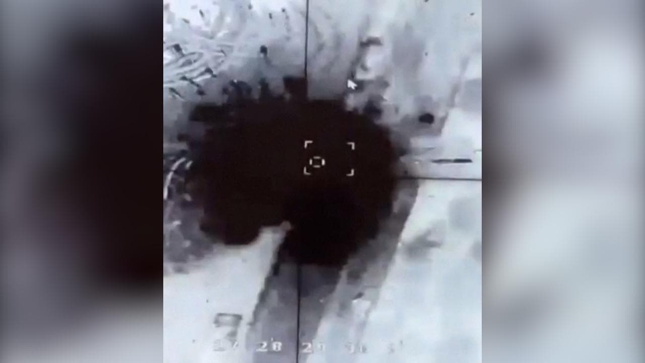 Ucraina, un drone di Kiev va a bersaglio: distrutto un lanciamissili russo
