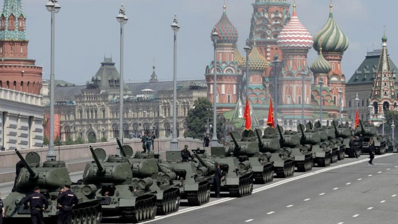Generale Camporini: "Le forze militari russe sono superiori". Il confronto con Ucraina e Nato