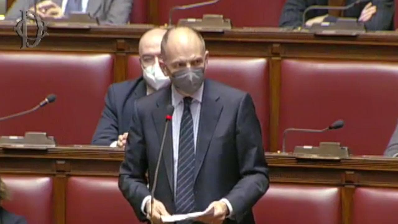 Ucraina, Letta: "Per Putin noi occidentali siamo dei rammolliti, diamo aiuto più concreto a Kiev"