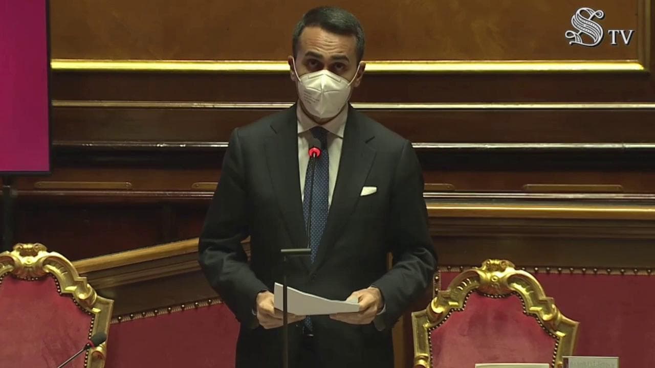 Ucraina, Di Maio: "Accelerazione crisi preoccupante. Evitare guerra nel cuore dell'Europa"