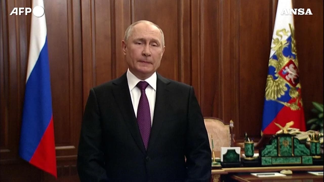 Crisi Ucraina, Putin: "Gli interessi e la sicurezza della Russia non sono negoziabili"