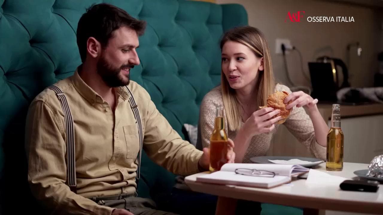 Gli italiani e la birra, legame forte anche durante la pandemia: crescono gli acquisti online