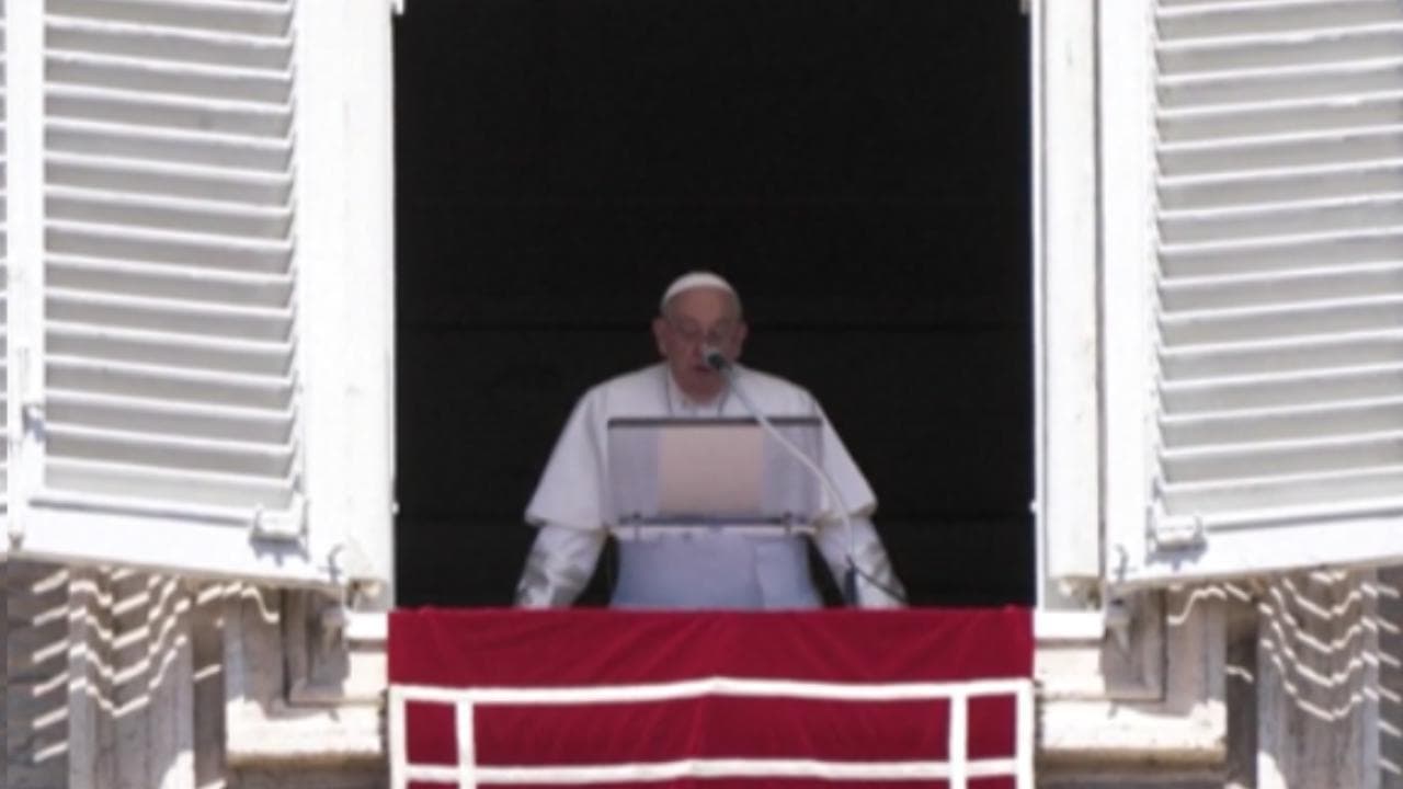Un nuovo appello del Papa ai paesi in guerra: "Fermatevi per negoziare"