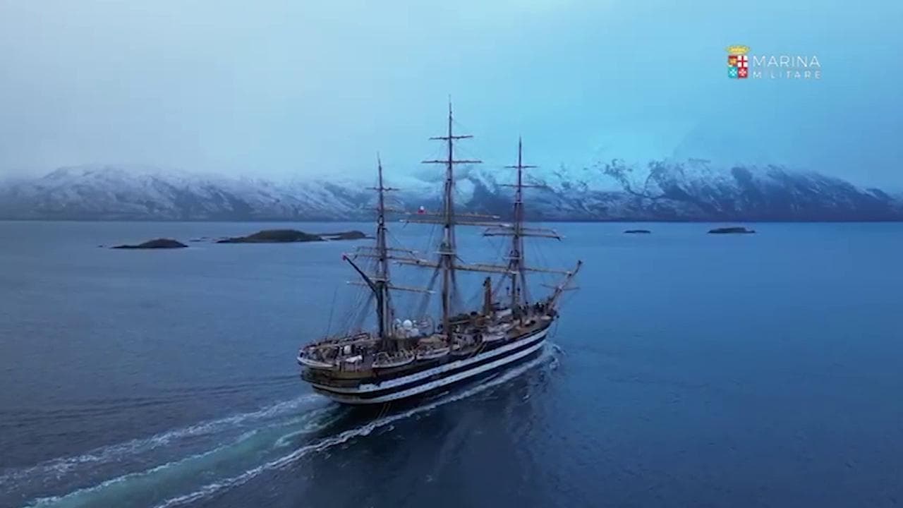 Marina Militare, l'Amerigo Vespucci doppia Capo Horn per la prima volta