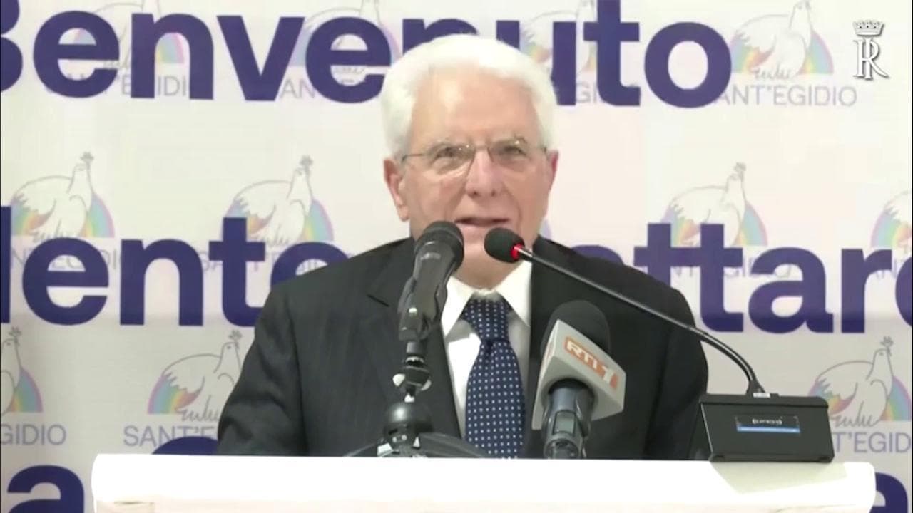 Mattarella visita la Comunità di Sant'Egidio in Costa d'Avorio: "Sogno un'umanità migliore"