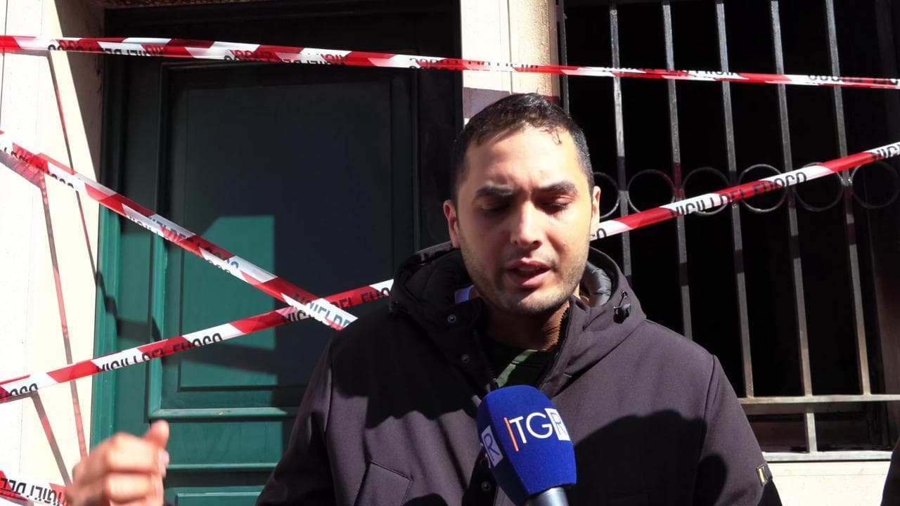 Incendio a Chioggia, un testimone: "Ho provato a raggiungere l'appartamento con una scala"