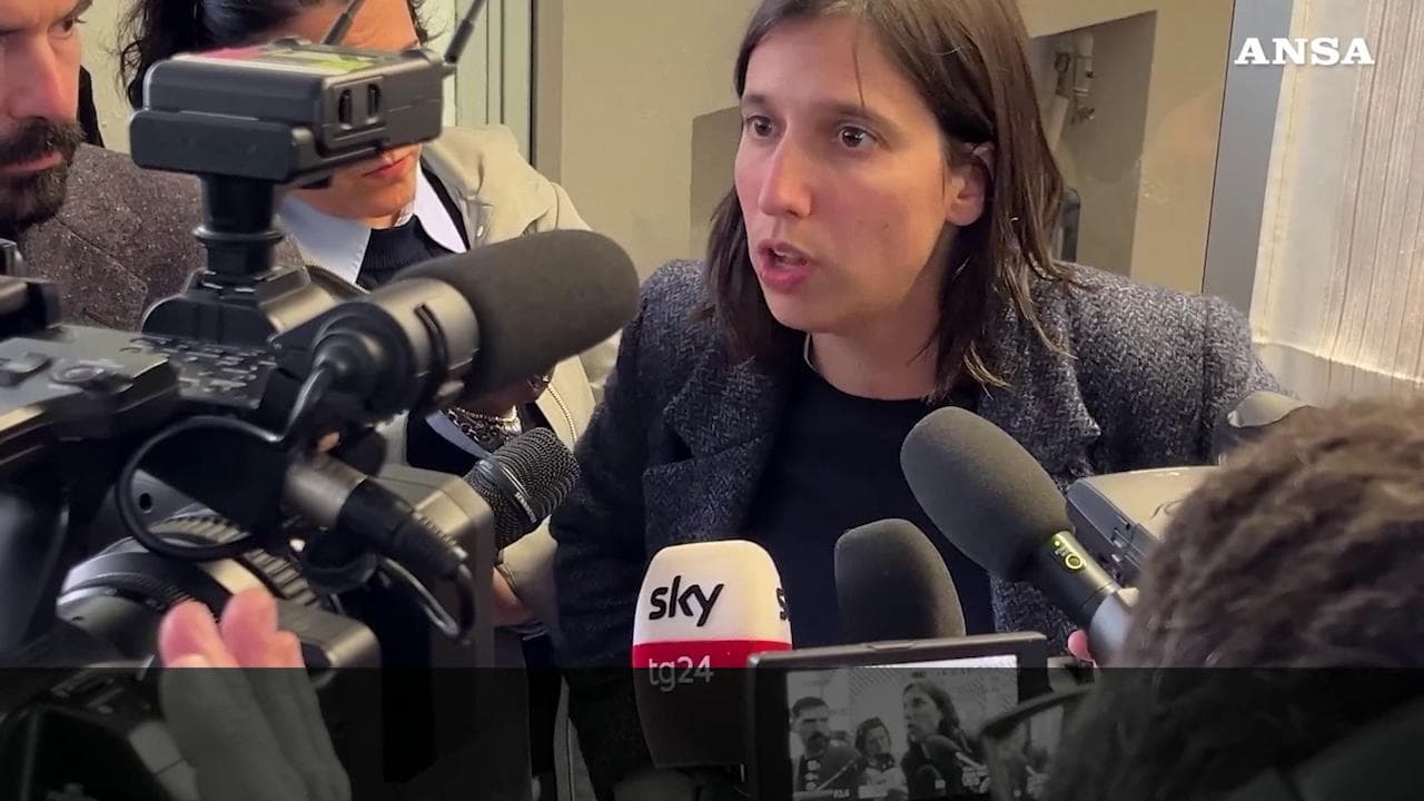 Schlein su Santanchè: "Ministri europei si sono dimessi per molto meno, perché resta in carica?"