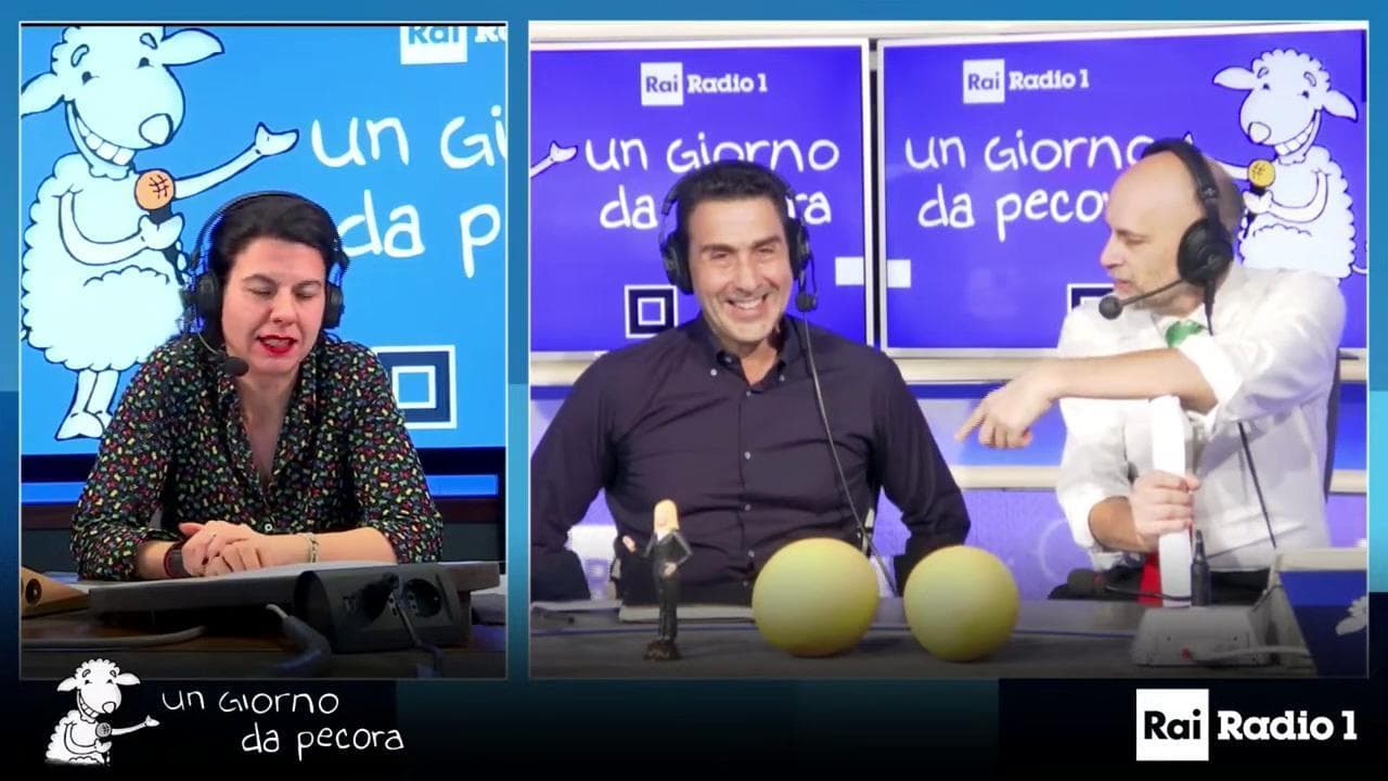 Vannacci a Radio 1: "Ho corteggiato una donna, poi mi sono reso conto che tanto donna non era"