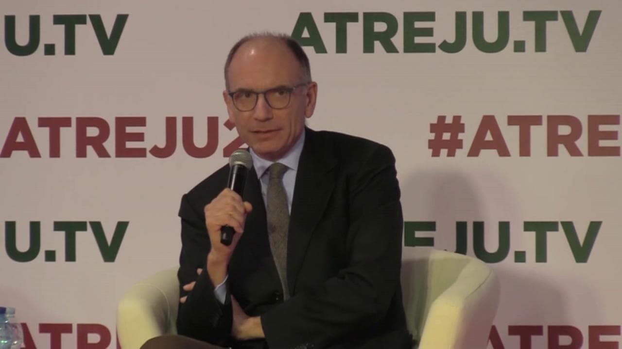 Quirinale, Letta: "Se Draghi resta a Chigi è positivo"