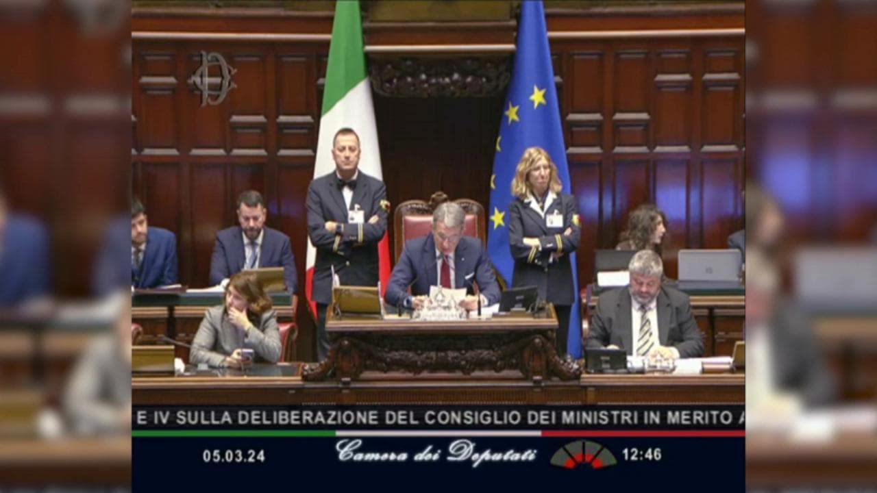 Camera, via libera alla missione italiana "Aspides" nel mar Rosso