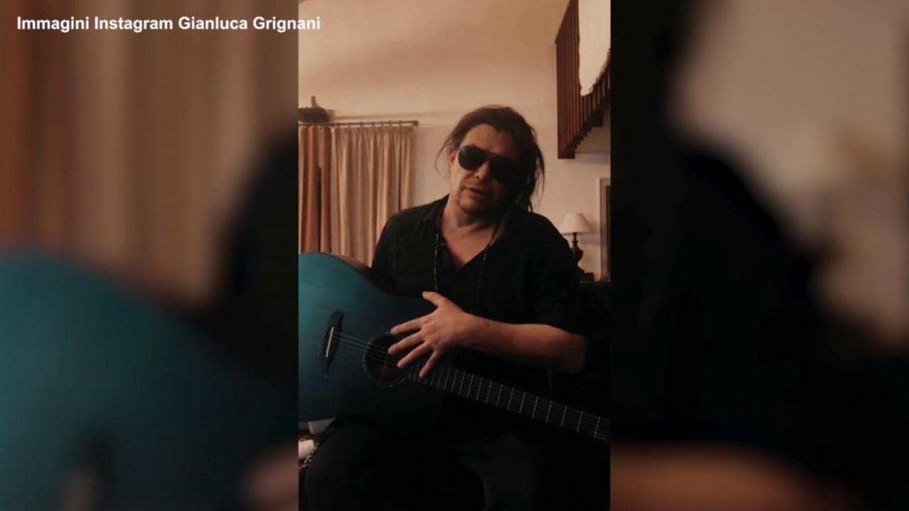 Gianluca Grignani smentisce il ricovero in ospedale: "Non ero lì per me, ci vediamo ai concerti"